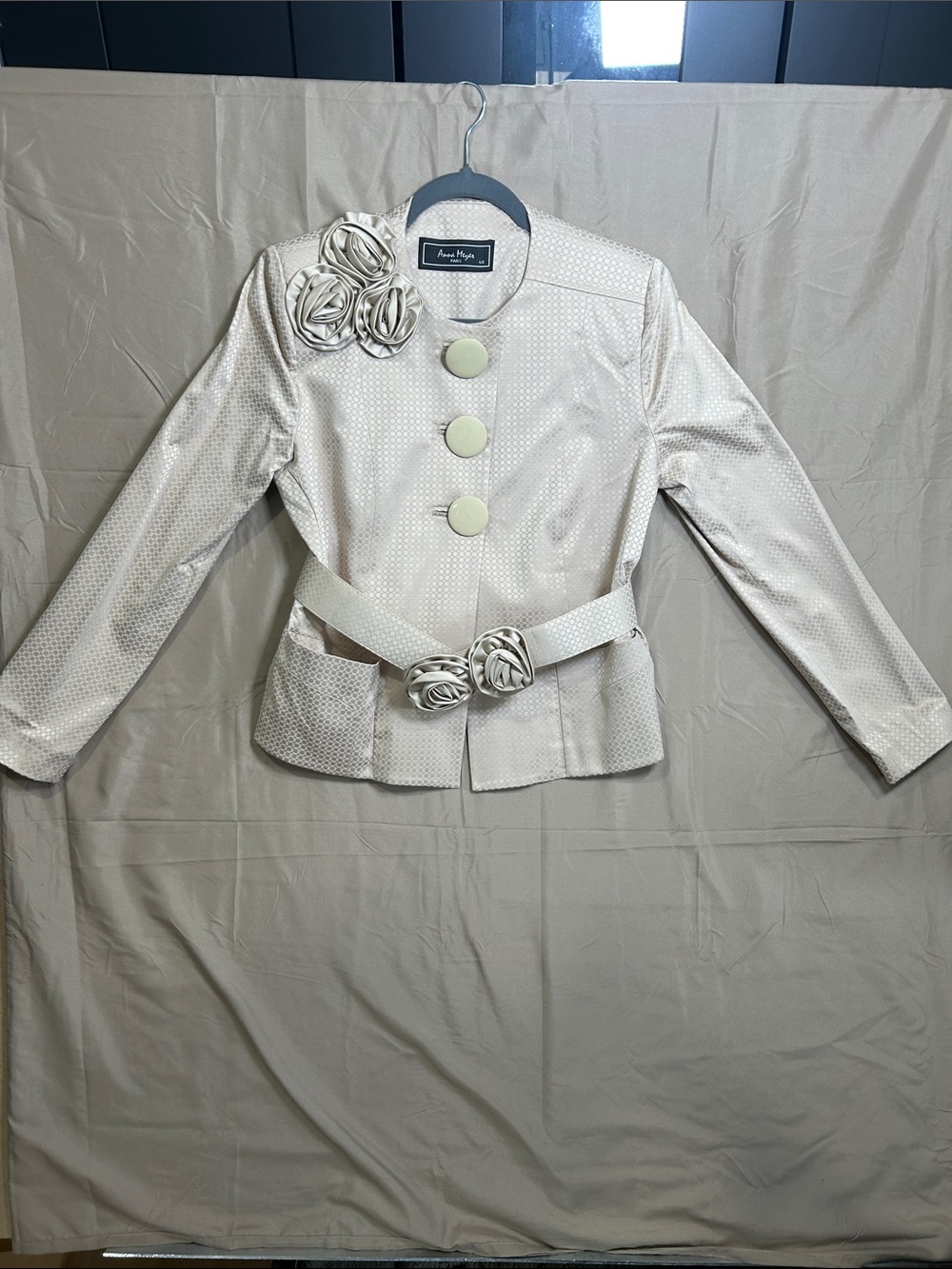 Anna Meyer Cream Floral-Accent Belted Blazer size 40